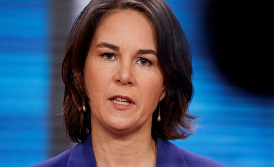 ألمانيا تطرد دبلوماسيَيْن روسيَيْن.. وموسكو: سنرد