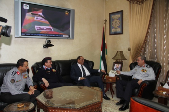 وزير الداخلية سلامة حماد يزور المديرية العامة للدفاع المدني وزير الداخلية سلامة حماد يزور المديرية العامة للدفاع المدني