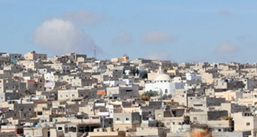 وفد من مخيم الرشيدية اللبناني يطلع على المشاريع التنموية بمخيم الشهيد