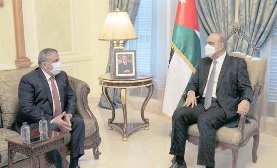 رئيس الوزراء : وفد أردني إلى بغداد قريباً رئيس الوزراء : وفد أردني إلى بغداد قريباً