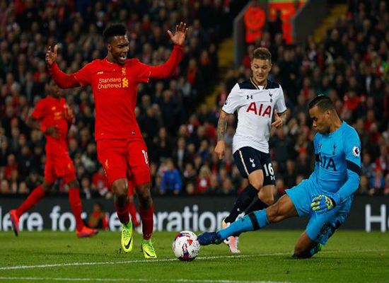 ليفربول وارسنال يصعدان لدور الثمانية في كأس الرابطة