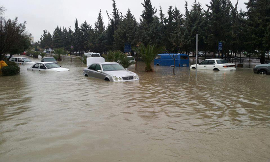 الدفاع المدني يحذر من خطر السيول الدفاع المدني يحذر من خطر السيول