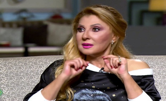 نادية الجندي توضح عمرها الحقيقي: “كبروني اكثر من 12 سنة”! نادية الجندي توضح عمرها الحقيقي: “كبروني اكثر من 12 سنة”!