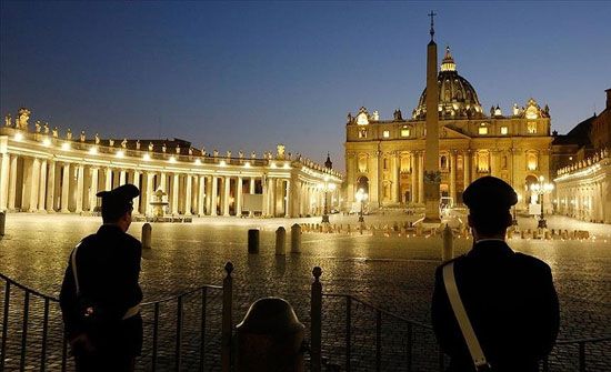 الفاتيكان: الكنيسة الكاثوليكية لن تبارك زواج المثليين