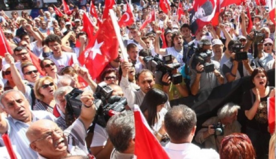 تركيا: عشرات الجرحى والاحتجاجات تطال مختلف المدن