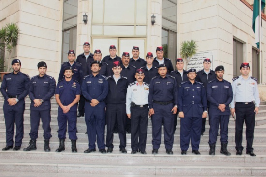 المشاركون بدورة إدارة الكارثة يزورون المديرية العامة للدفاع المدني