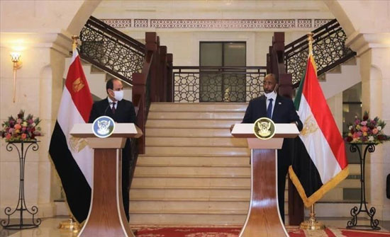 ضمن اتفاق تعاون.. الجيش السوداني يتسلم معدات من نظيره المصري