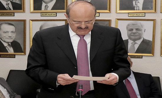 شاهين يؤدي اليمين الدستورية أمام مجلس الأعيان شاهين يؤدي اليمين الدستورية أمام مجلس الأعيان