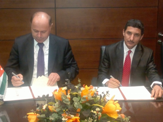 مذكرة تعاون بين جامعة الشرق الاوسط وكلية مزايا الجامعة الاهلية العراقية مذكرة تعاون بين جامعة الشرق الاوسط وكلية مزايا الجامعة الاهلية العراقية