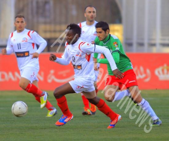 شباب الاردن يعزز موقعه بالصدارة بفوز ثمين على الوحدات في الدوري (فيديو وصور)