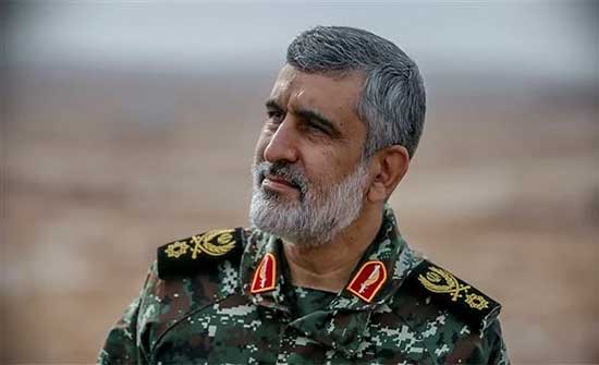 بعد تهديدات أمريكية وإسرائيلية.. الحرس الثوري الإيراني يتوعد بـ "رد قاس وساحق" بعد تهديدات أمريكية وإسرائيلية.. الحرس الثوري الإيراني يتوعد بـ "رد قاس وساحق"