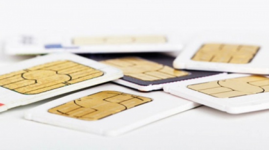 شاب يشتري رقم هاتف مميز بـ 300 ألف ريال
