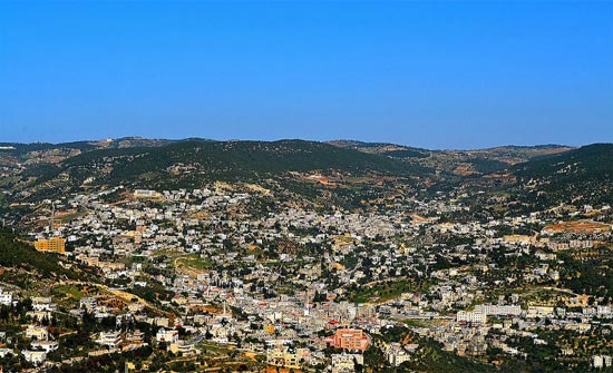 اغلاق مقلعين مخالفين في عجلون