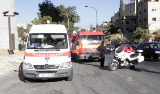 وفاة شخص وإصابة آخر بحادث تدهور في عمان