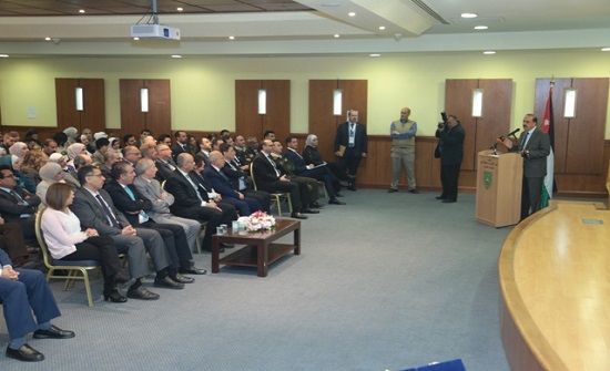 انطلاق أعمال المؤتمر الدولي الثاني السنوي والثاني عشر لكلية طب الأسنان