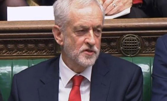 بالفيديو : كوربن يهين رئيسة وزراء بريطانيا: امرأة غبية