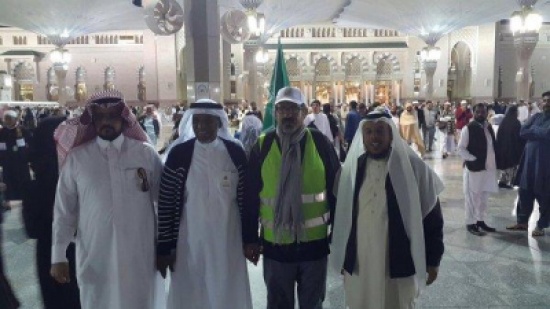 صور: رحالة سعودي يسافر من جدة إلى المدينة سيراً على الأقدام في 8 أيام صور: رحالة سعودي يسافر من جدة إلى المدينة سيراً على الأقدام في 8 أيام