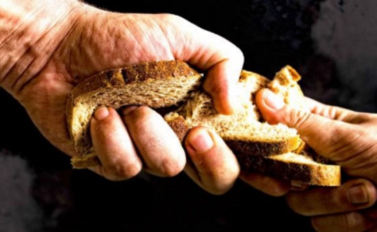 استطلاع: 83 ٪ من المواطنين خفّضوا نفقاتهم لمواجهة الأعباء المعيشية