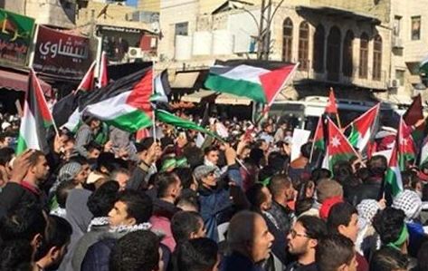 القوى السياسية والشعبية بالزرقاء تندد بالدعم الاميركي للكيان الصهيوني