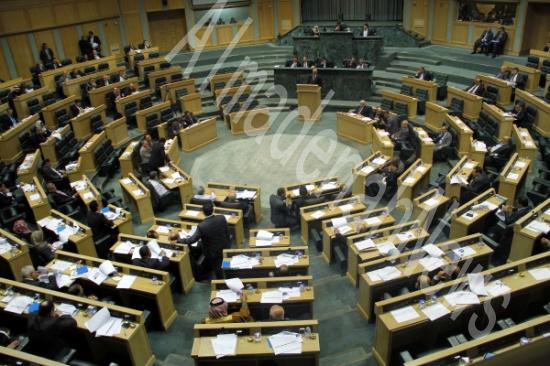 82 نائبا يطالبون بتعديل قانون المطبوعات