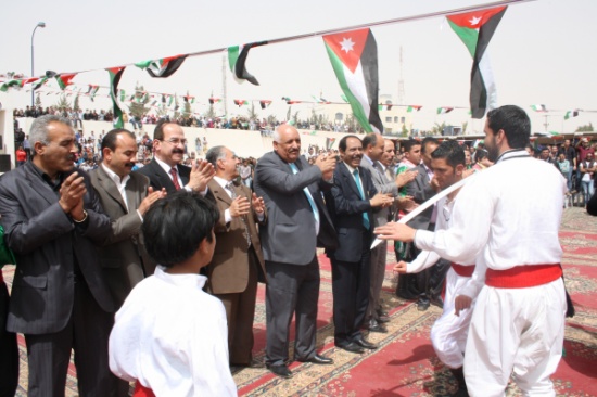 جامعة الزرقاء تحتفل بالأعياد الوطنية