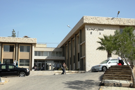 كلية الحقوق في الجامعة الاردنية تكرم طلبتها المتفوقين