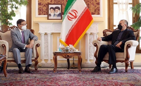 إيران والصين تشددان على ضرورة خلو أفغانستان من المجموعات الإرهابية إيران والصين تشددان على ضرورة خلو أفغانستان من المجموعات الإرهابية