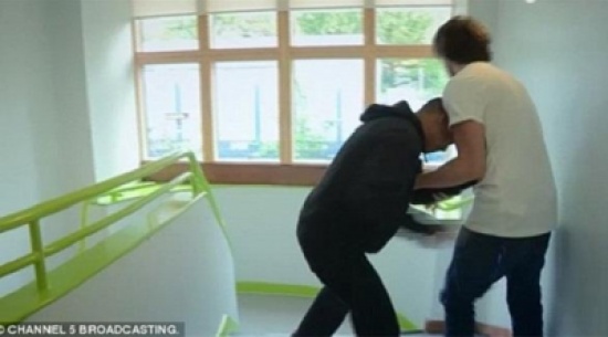 مدرسة بريطانية تستقبل الطلاب المشاغبين فقط