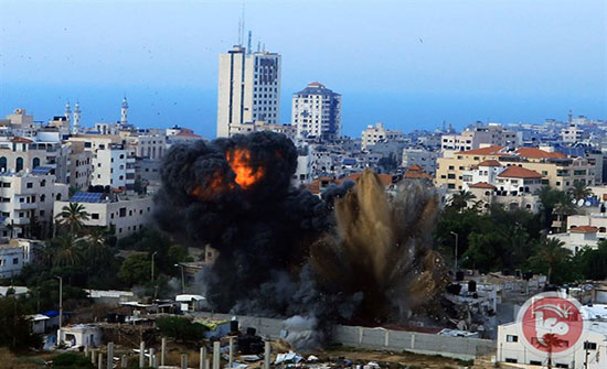 بالفيديو :بينهم سيدة حامل وجنينها - 25 شهيداً في قطاع غزة