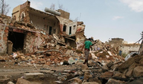 التحالف يقصف مواقع للحوثيين بالحديدة وتعز