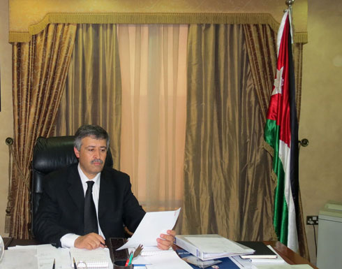 وزير العمل يعقد مؤتمرا صحفيا الاربعاء وزير العمل يعقد مؤتمرا صحفيا الاربعاء