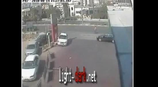 حادث غريب في محطة بنزين