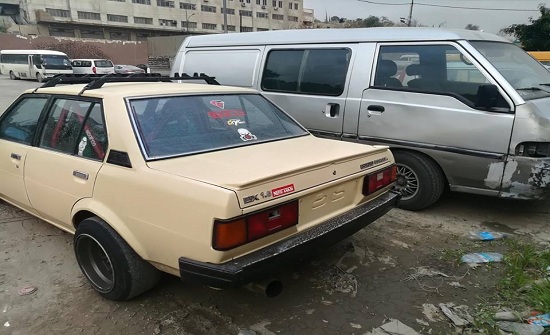 صور  : ضبط سائق قاد مركبة من دون لوحات وبطريقة استعراضية