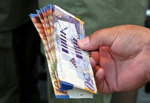 الخضري: معدل دخل الفرد اليومي في غزة 3% من معدل دخل الفرد في إسرائيل