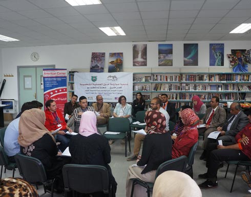 جلسة تقييمية للعملية التعلمية بمشروع نعم نستطيع