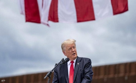 بعد مليارات من الدولارات.. "جدار ترامب" يسقط عند أول اختبار