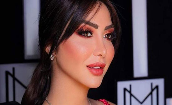 نجمة مسلسل باب الحارة تستعرض جسدها بلباس اسود .. شاهد نجمة مسلسل باب الحارة تستعرض جسدها بلباس اسود .. شاهد