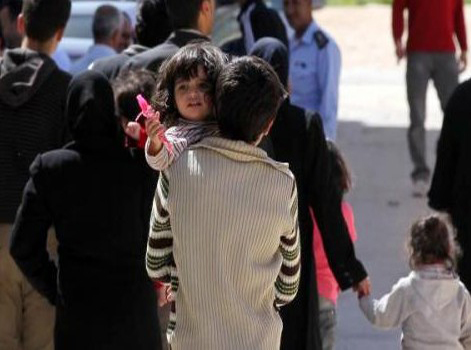 حرس الحدود تستقبل 1370 لاجئا سوريا خلال الـ24 ساعة الماضية حرس الحدود تستقبل 1370 لاجئا سوريا خلال الـ24 ساعة الماضية