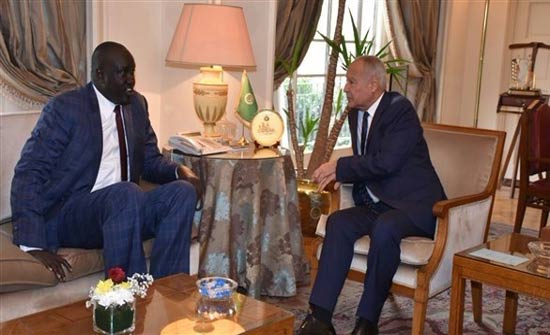 أبو الغيط: الجامعة العربية تدعم أي جهد إقليمي يشجع الحوار والوفاق الوطني في جنوب السودان أبو الغيط: الجامعة العربية تدعم أي جهد إقليمي يشجع الحوار والوفاق الوطني في جنوب السودان