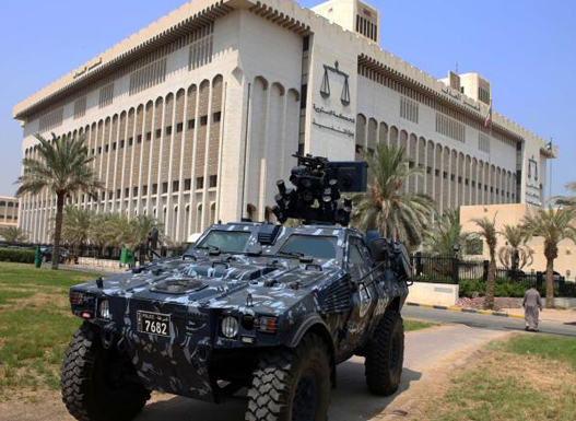 الكويت: اتهام 26 شخصاً بالتخابر مع إيران وحزب الله الكويت: اتهام 26 شخصاً بالتخابر مع إيران وحزب الله