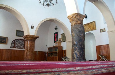 إمام مصري أخطأ في تلاوة القرآن فقتله أحد المصلين إمام مصري أخطأ في تلاوة القرآن فقتله أحد المصلين