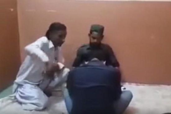 شاهد: حلقة علاج شعبي تنتهي بطريقة غريبة ومثيرة!