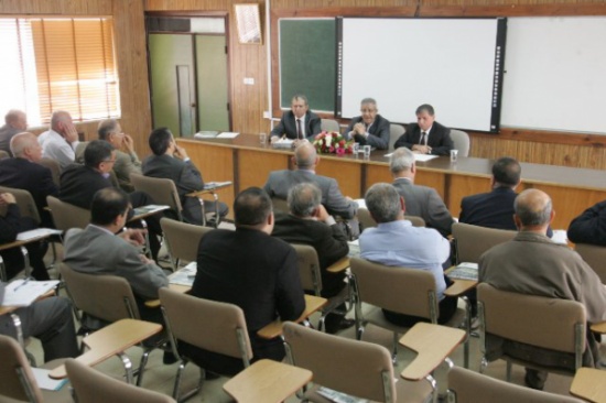 الوزير الزعبي: القطاع الزراعي مغيب عن أذهان النخبة الأردنية والمسؤولين ووسائل الإعلام الوزير الزعبي: القطاع الزراعي مغيب عن أذهان النخبة الأردنية والمسؤولين ووسائل الإعلام