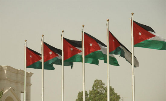 مشروع قانون ضريبة الدخل يثير الجدل في الأردن مشروع قانون ضريبة الدخل يثير الجدل في الأردن