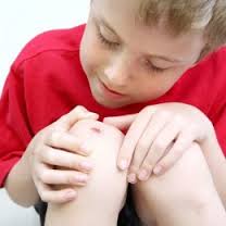 زيت القرفة يخلصك من احمرار الجلد بعد اللدغ