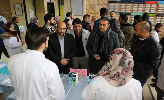 يوم تطوعي صحي في "عمان العربية"