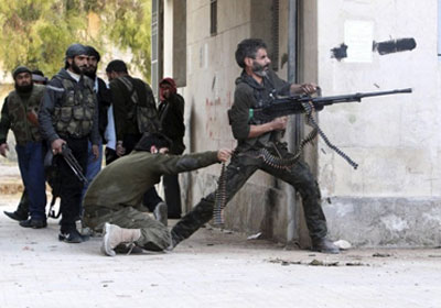 الحر يتصدى لداعش في الرقة ودير الزور وتدمير 6 دبابات للنظام