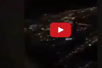 شاهد.. احتراق محرك طائرة شاهد.. احتراق محرك طائرة