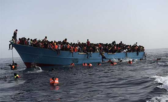 مالي: وفاة 22 مهاجرا ماليا قبالة ساحل ليبيا مالي: وفاة 22 مهاجرا ماليا قبالة ساحل ليبيا