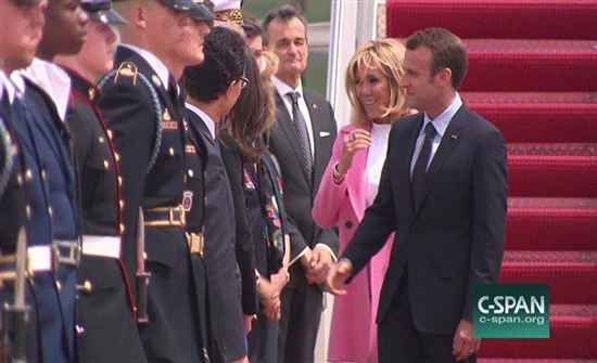 بالصور: ماكرون يصل أمريكا في زيارة رسمية